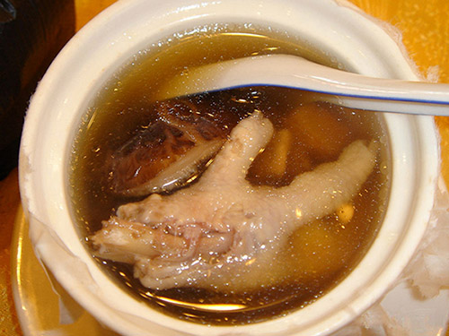 如何正确选择食堂承包商？